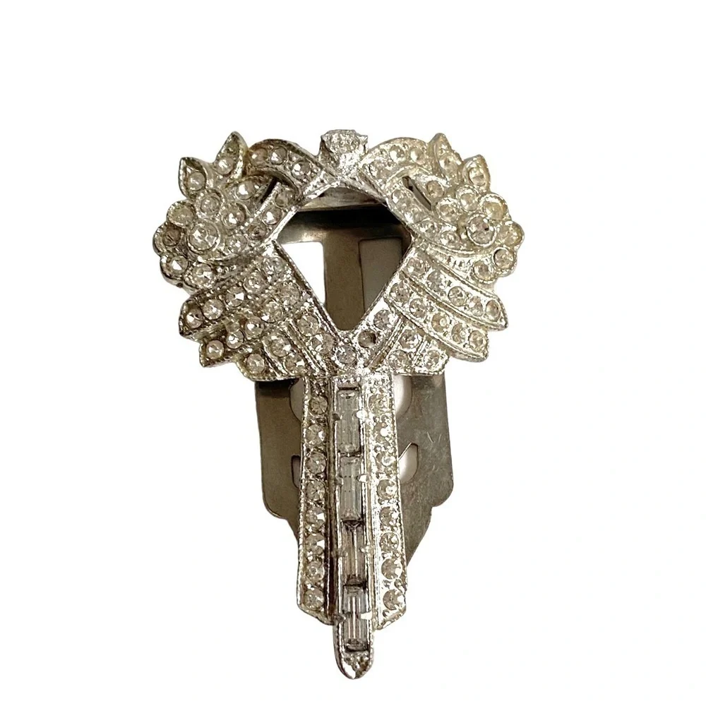 Art Deco Fur‎ Clip Brooch Rhinestone Silver Tone Metal Vintage 40s Antique 1940s